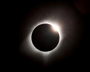 Total Solar Eclipse, Diamond Ring