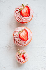 truskawkowe pyszne babeczki