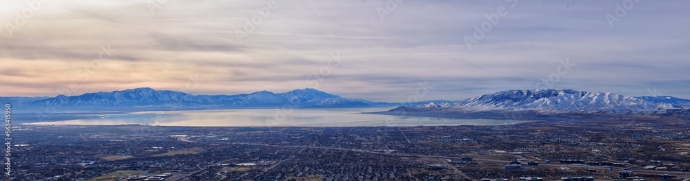 Wall mural Maack Hill Sensei trail snowy mountain valley views in Lone Peak Wilderness Wasatch Rocky Mountains, Utah. USA. 