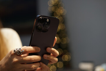 New iPhone 14 pro, presentation of purple smartphone