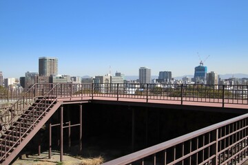 舞鶴公園の天守台から見た福岡市都市風景