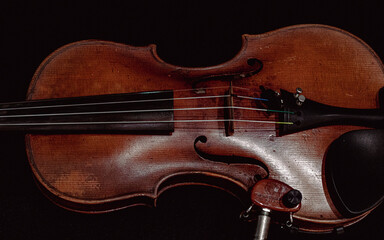 Fototapeta premium violin on black background