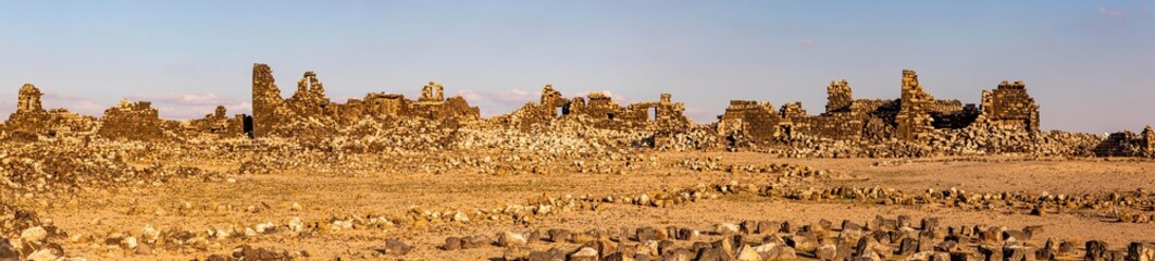 قلعة وحصون وآثار مدينة ام الجمال التاريخية - الاردن
Castle, forts and monuments of Umm al-Jimal historical city- Jordan