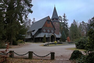 Russische Kirche - Südwestkirchhof - Stahnsdorfer Friedhof - Stabholzkirche - Holzkapelle -...