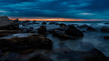 Obraz premium sunrise over the sea