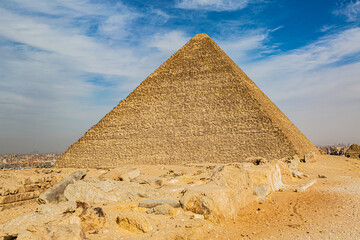 pyramids of giza