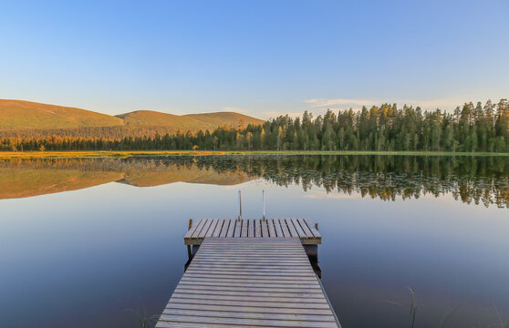 Finland, Raattama, North, Arctic Circle, small Lake, evening sun, clear view
