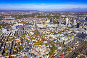 Fototapeta na wymiar Frankfurt am Main aus der Luft