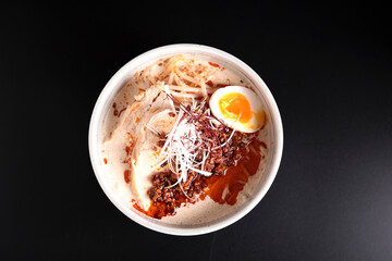 Chinese food, spicy dandan noodles