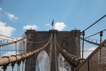 Fototapeta premium Brooklyn Bridge in summer Ney York, NY, USA