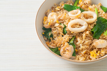 Fried rice with squid or octopus