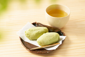 鶯餅　イメージ