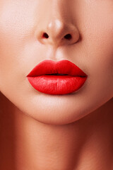 Close up lips of lips. Beauty Fashion Portrait girl with Colorful Lipstick on Sexy Lips. Beauty girl face Lips close up.  - obrazy, fototapety, plakaty