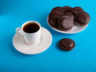 photo of coffee and chocolate chip cookies