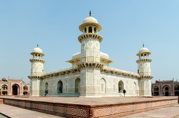 Fototapeta na wymiar The tomb of Itimad-ud-Daulah, also known as Baby Taj, Agra, Rajasthan, India
