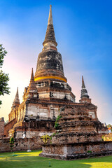 Fototapeta premium Historical Architecture, Wat Yai Chai Mongkol the old temple in Ayutthaya province Thailand