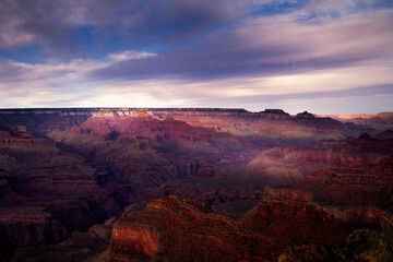 Fototapeta na wymiar Evening light over the Grand Canyon