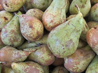 Delicious pears from the market