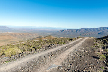 View of the Ouberg Pass near Sutherland