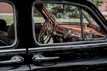 old-fashioned auto.