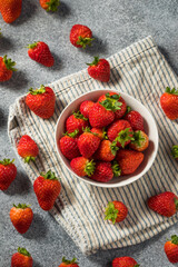 Raw Red Organic Sweet Strawberries