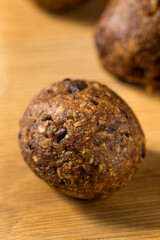 Homemade Chocolate Oatmeal Energy Balls