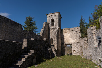 Castiglione di Carovilli. The Ammond church
