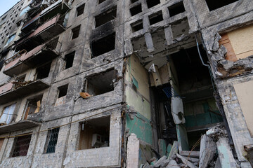 Russian terrorists dropped bombs and destroyed building,killed civilians in Kyiv