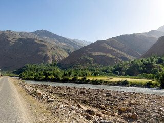 Early afternoon in Afghanistan at the Panj.