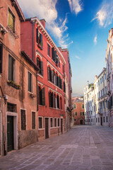 Fototapeta na wymiar Beautiful view of the streets of Venice, Italy