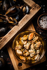 Pickled mussels in a bowl. 