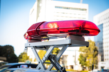 警察イメージ　パトカーの赤色灯