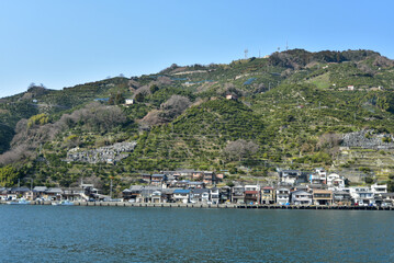 Fototapeta na wymiar 八幡浜の港から眺める美しい風景