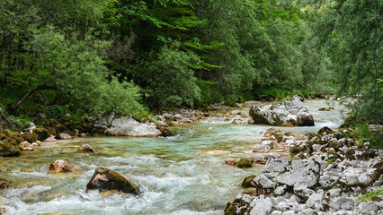 Naklejka na ściany i meble Soca-Tal im Triglav Nationalpark in Slowenien