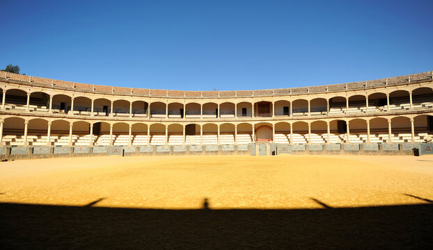 Vista panorámica del ruedo de la plaza de toros de Ronda, provincia de Málaga, Andalucía. Plazas de Toros españolas.