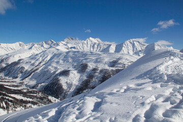 With Skyway Mont Blanc high in the Alps, Italy, Aosta Valley.
Near to Mont Blanc at 3,466 metres, Courmayeur.