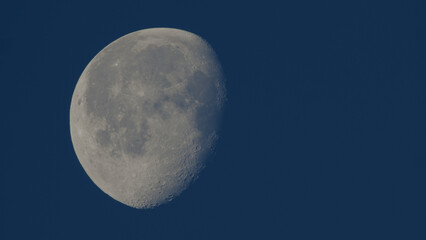 Photograph of Moon in the waning gibbous lunar phase.