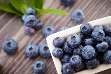 fresh blueberries in a bowl	