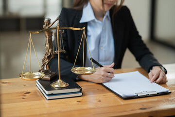 Business woman Lawyers having  Concepts of  Legal services at the law office work Legal advice online