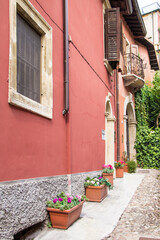 Fototapeta na wymiar Beautiful view of the streets of Verona, Italy
