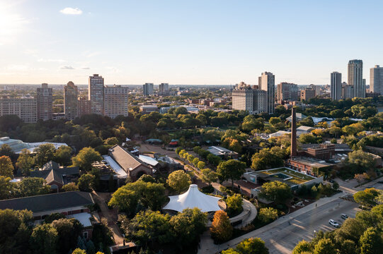 Aerial photograph overlooking the Lincoln Park neighborhood and zoo on a sunny blue sky day.