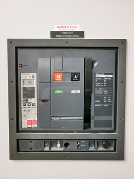Air Circuit Breaker mount on low voltage switchboard.