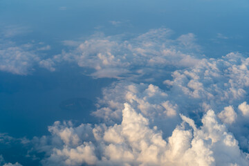 飛行機から見る景色　雲