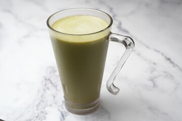 green tea, Thai milk tea, matcha latte