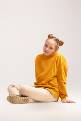 Naklejka premium lovely calm girl