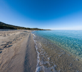 Fototapeta na wymiar La plage de Ghjunchitu, en Haute-Corse, en Balagne