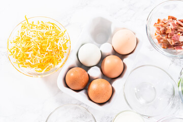 Bacon and cheese egg muffin