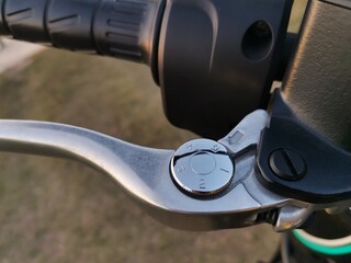A​ motorcycle brake adjustment device