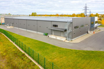 Tier III carrier neutral data center. Server rooms.	