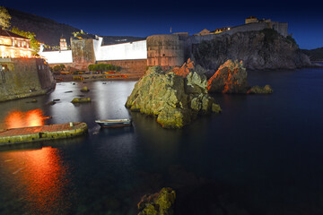 night view to the old town walls in Dubrovnik, Croatia, Adriatic Sea, Dalmatia region
